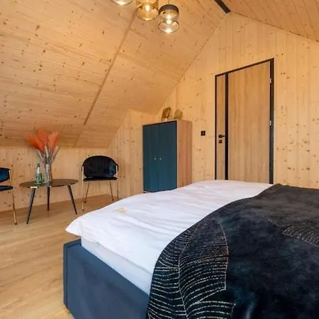 Premium With A Pool, Sauna, Jacuzzi In * Kopań